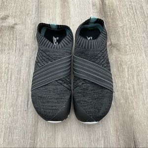 Altas Dyani Slip-On Light Weight Sneaker